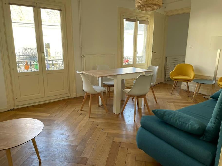 Elegant 2 Chambres Square Saint Amour Besançon Esterno foto